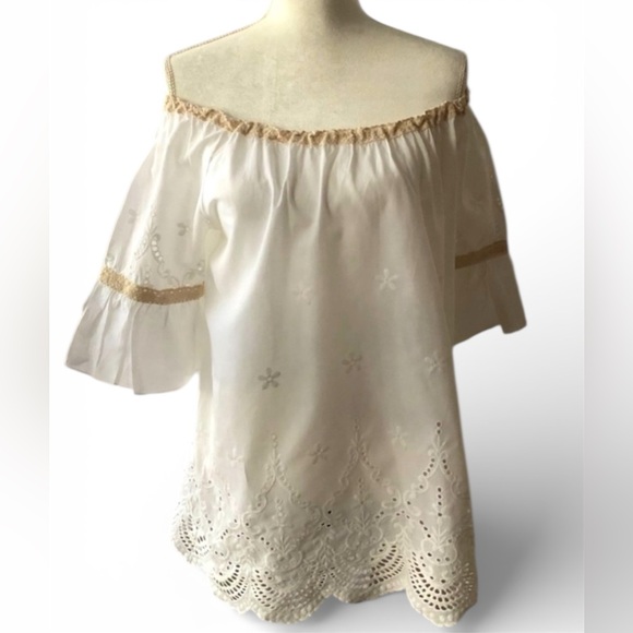 Kaktus women’s white cotton short sleeve lace tunic, light boho design, SZ small - Picture 3 of 5